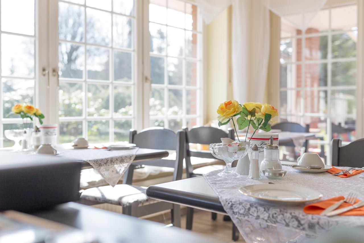 Pension Blumen-Villa Schneverdingen Buitenkant foto
